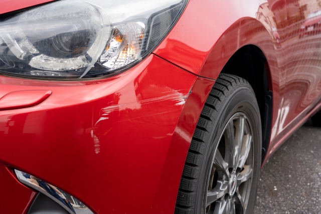 キズがついた車の写真